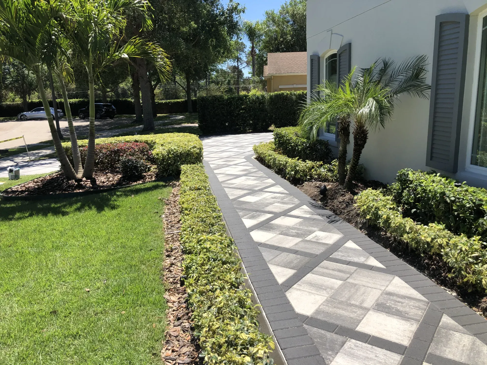Reliable walkway paver installation